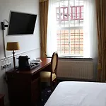 Villa-hotel De Kroon 3* Gennep