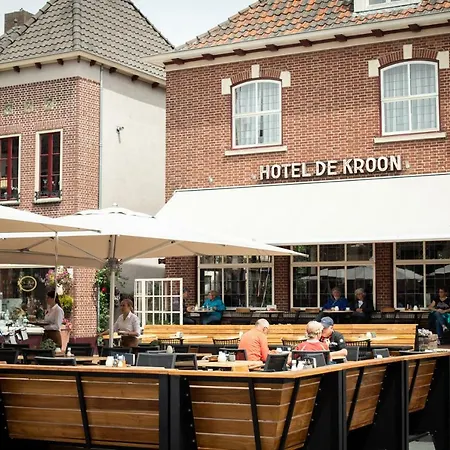 Villa-hotel De Kroon Отель Gennep