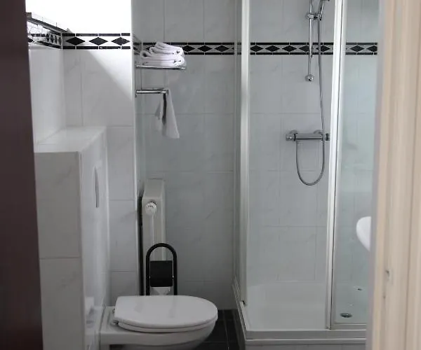 Villa-hotel De Kroon Szálloda 3*