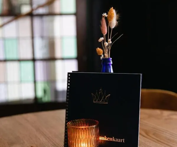 Отель Villa-hotel De Kroon Gennep