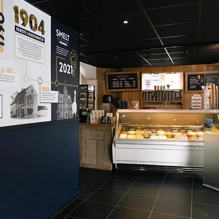 Villa-hotel De Kroon 3* Gennep