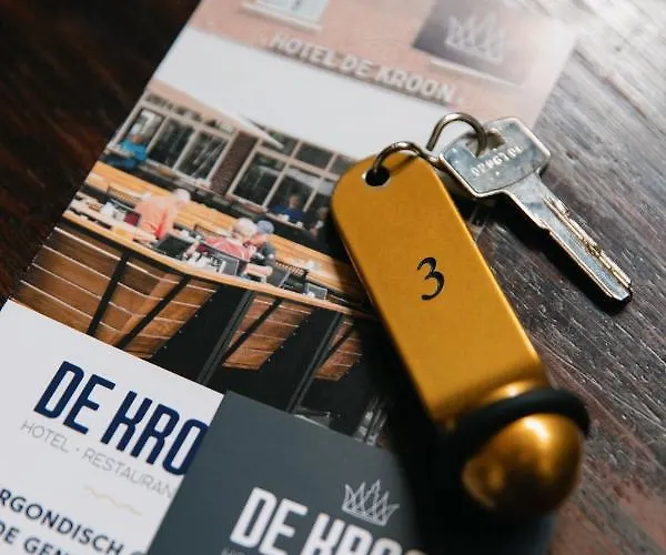 Villa-hotel De Kroon מלון 3*