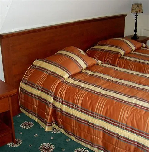 Villa-hotel De Kroon מלון 3*